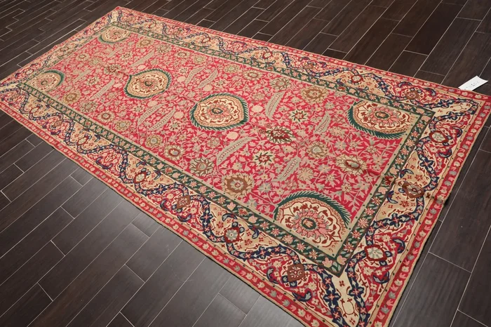 5′ x 11′ Hand Woven Traditional Wool French Chainstitch Area Rug Magenta